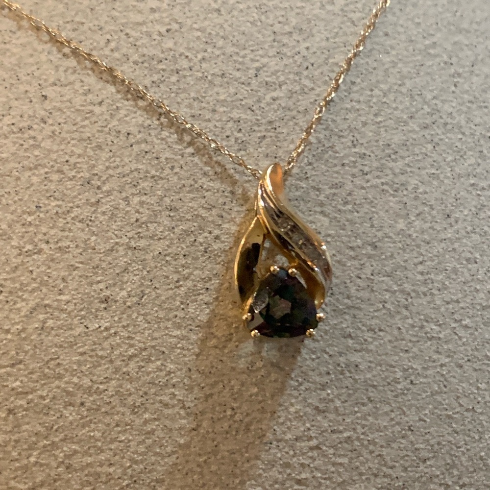 Mystic, Topaz necklace